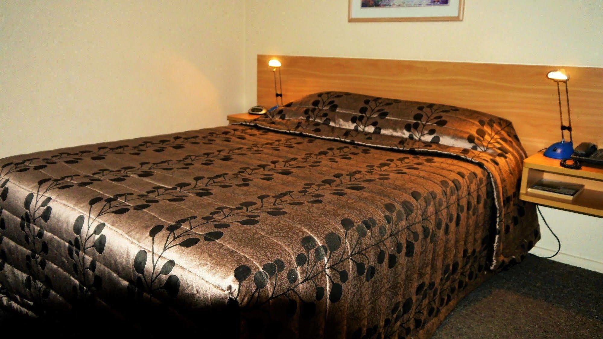 Tudor Lodge Motel Nelson Ngoại thất bức ảnh